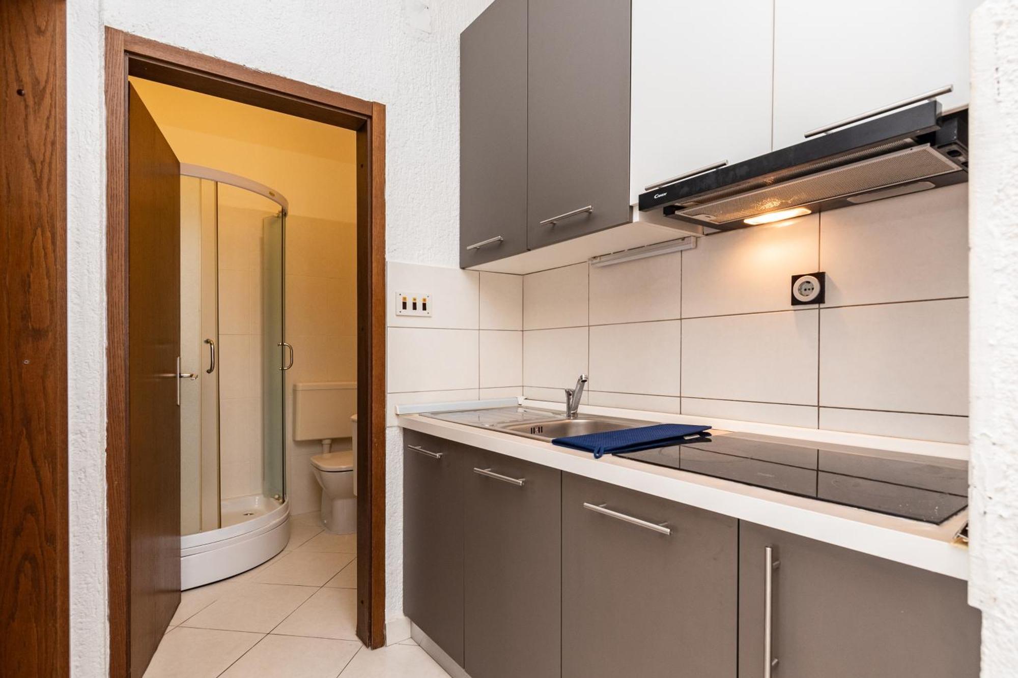 Apartments Tauzer Mandre Bagian luar foto