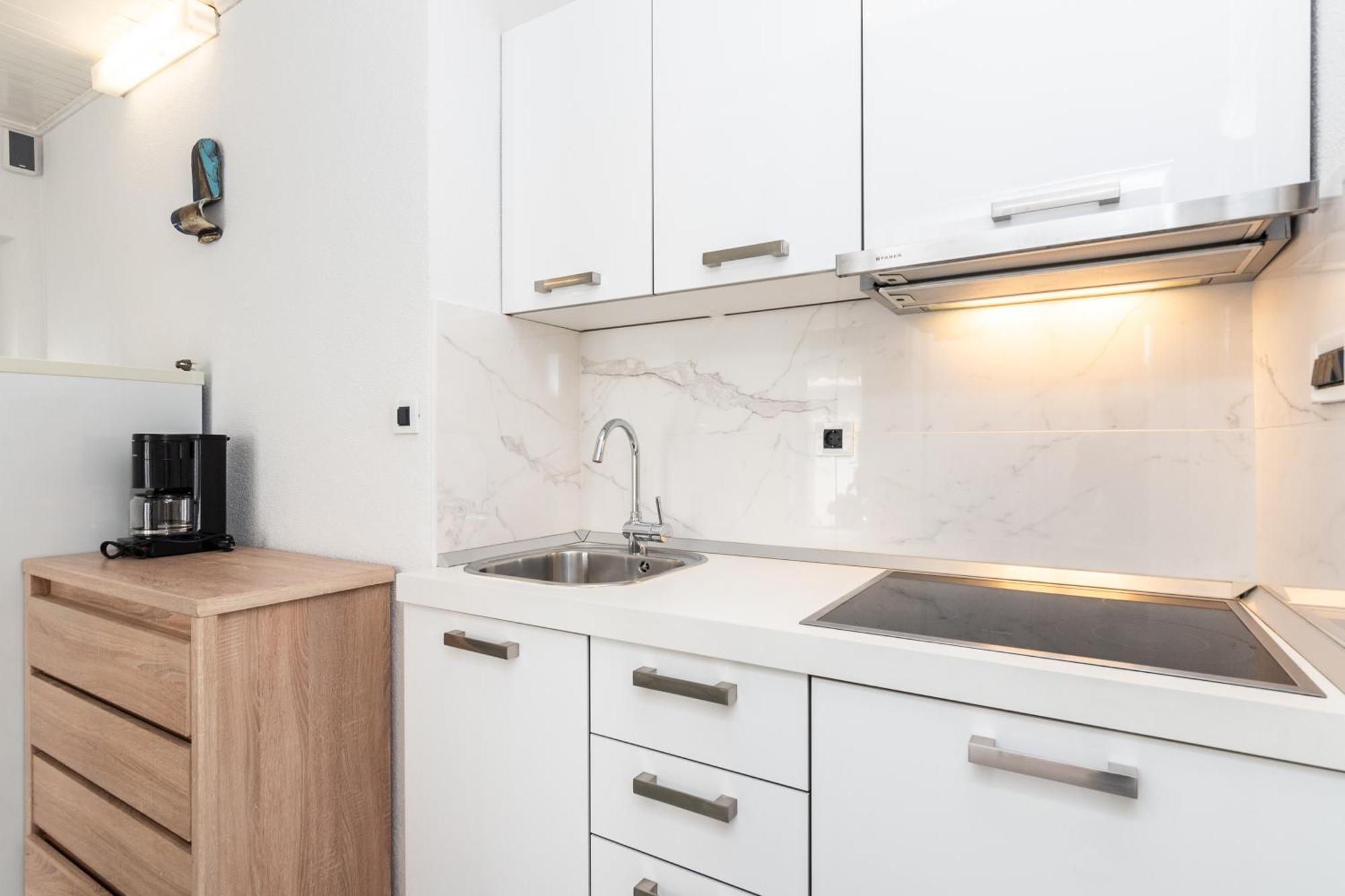 Apartments Tauzer Mandre Bagian luar foto