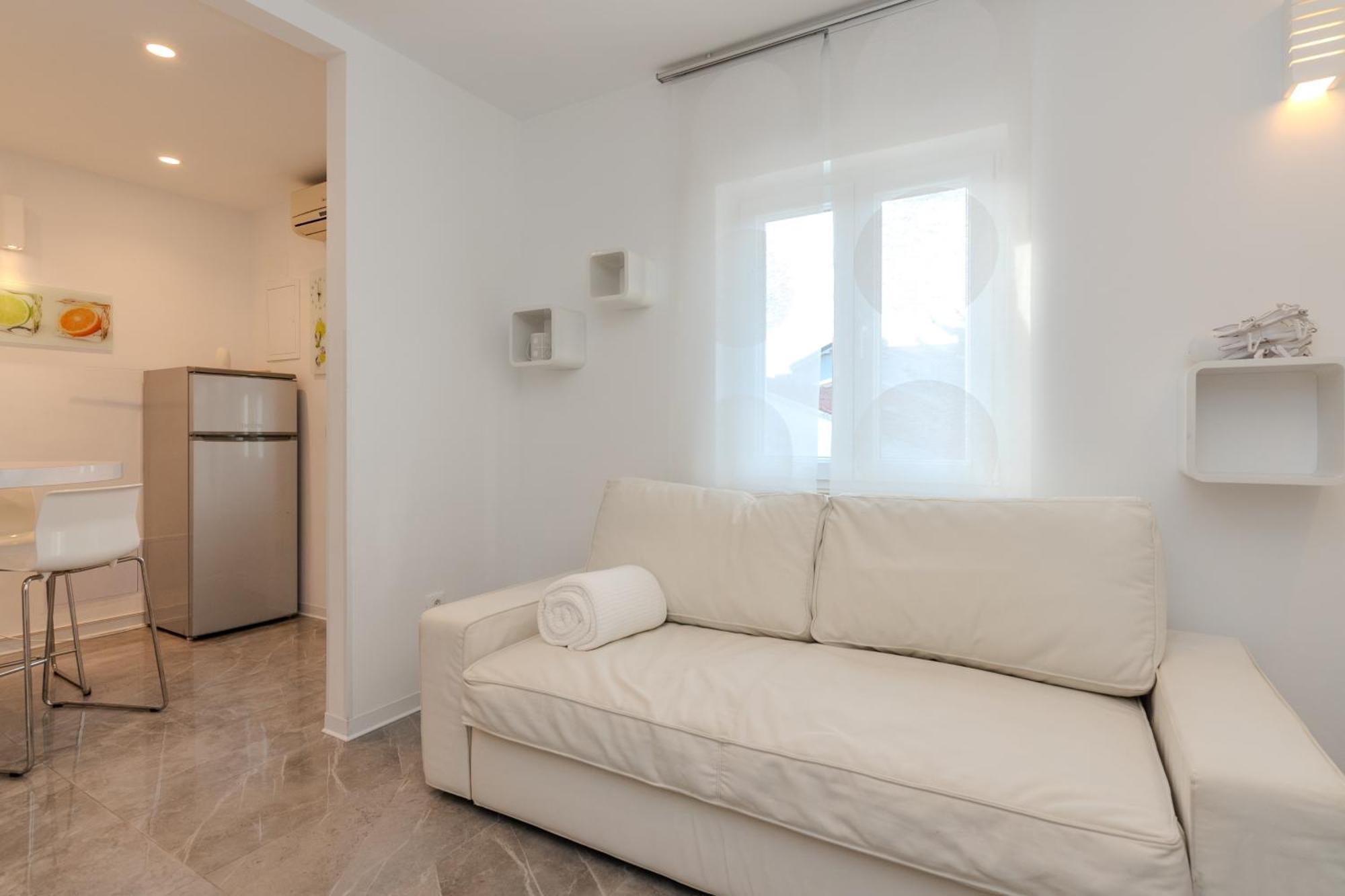 Apartments Tauzer Mandre Bagian luar foto