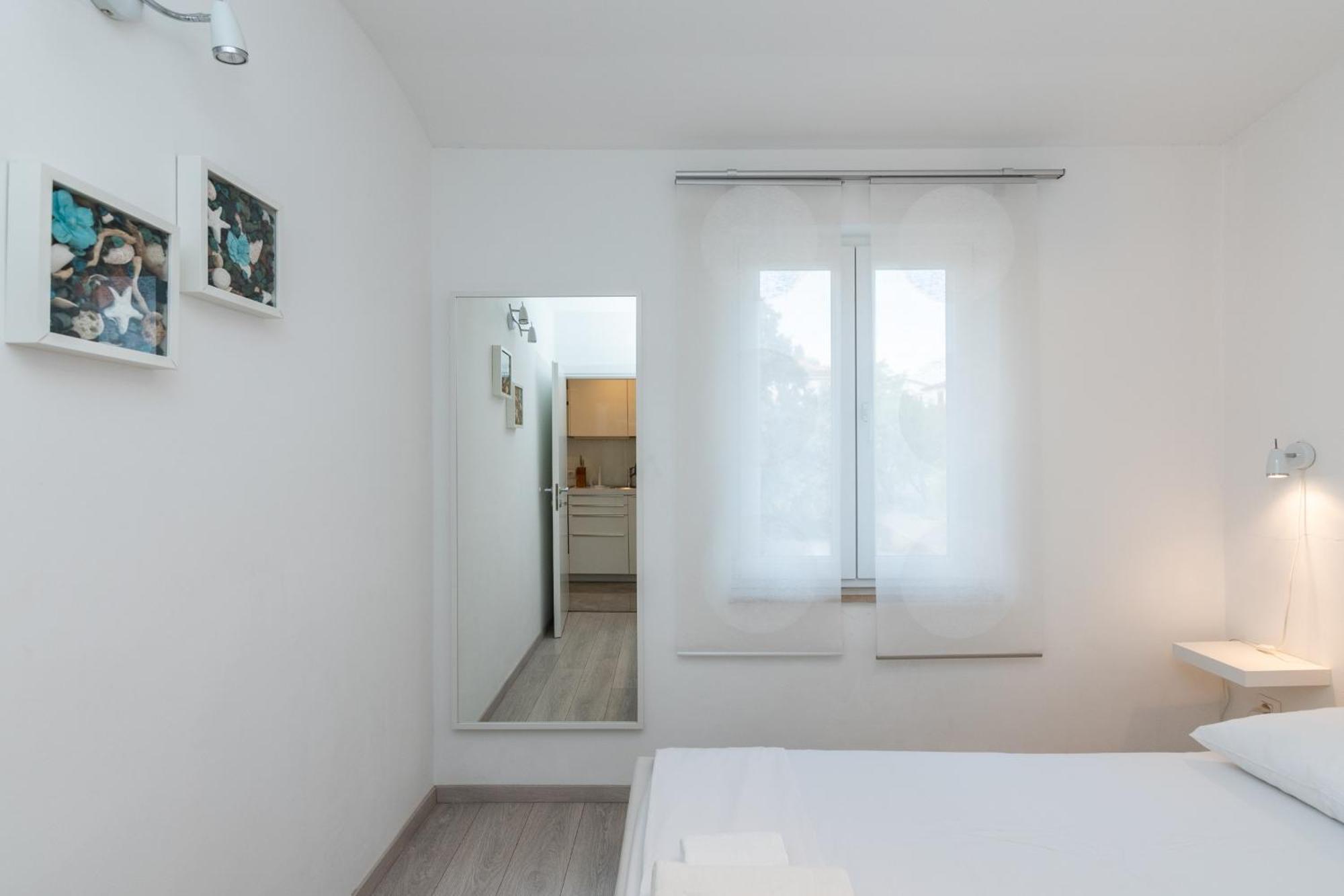 Apartments Tauzer Mandre Bagian luar foto